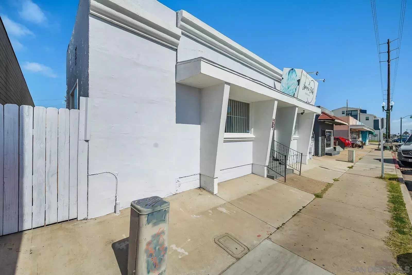Property Photo:  519 Highland Ave  CA 91950 