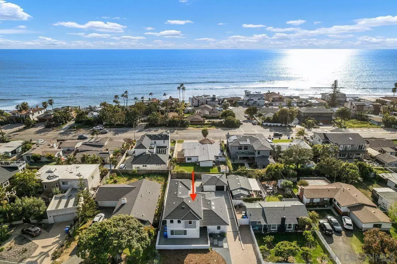Property Photo:  5301 Los Robles Dr  CA 92008 