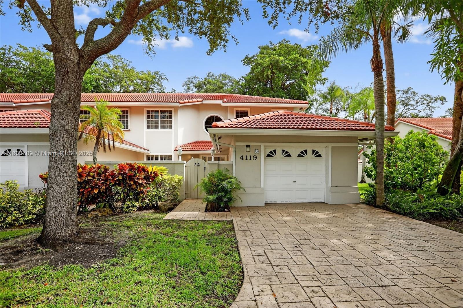 Property Photo: 4119 W Palm Aire Dr A4 FL 33069