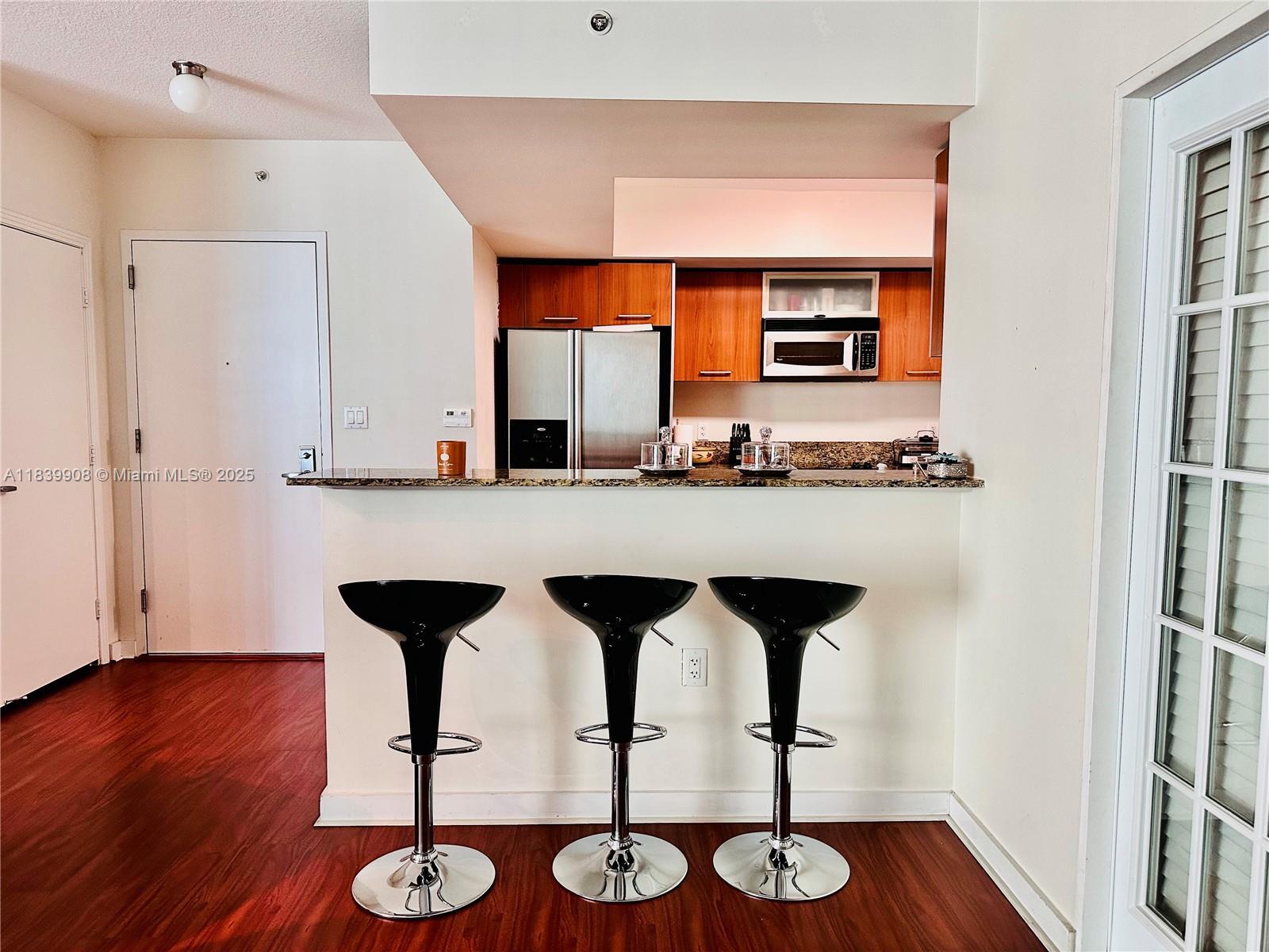 Property Photo: 9066 SW 73rd Ct 1409 FL 33156