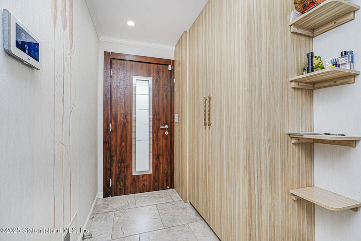 Property Photo:  165 Cannon Avenue  NY 10314 