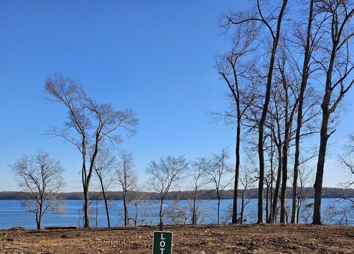 Property Photo: 622 Highland Cove AL 35630 - FLORENCE