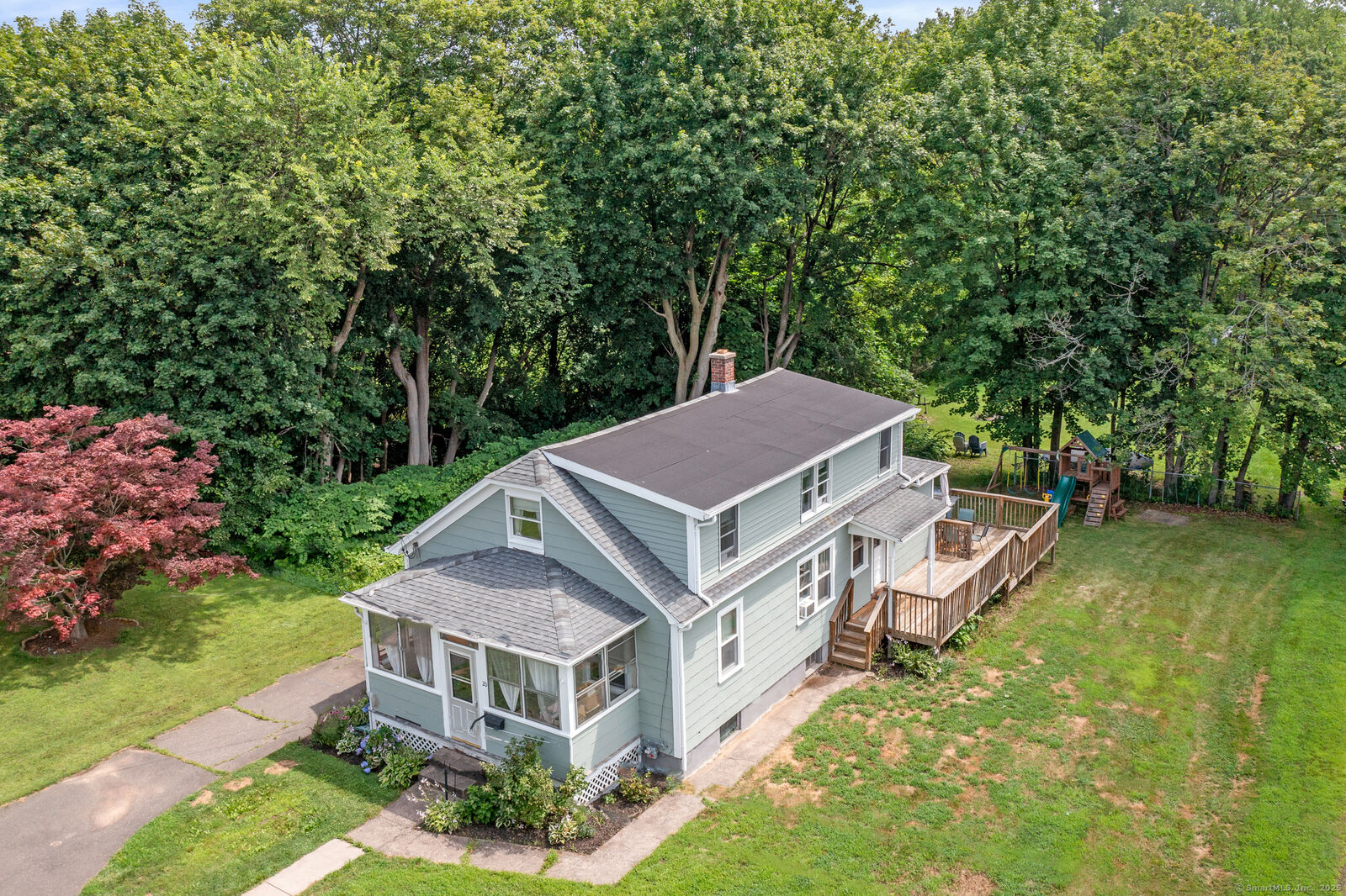 Property Photo: 20 Harris Street CT 06082