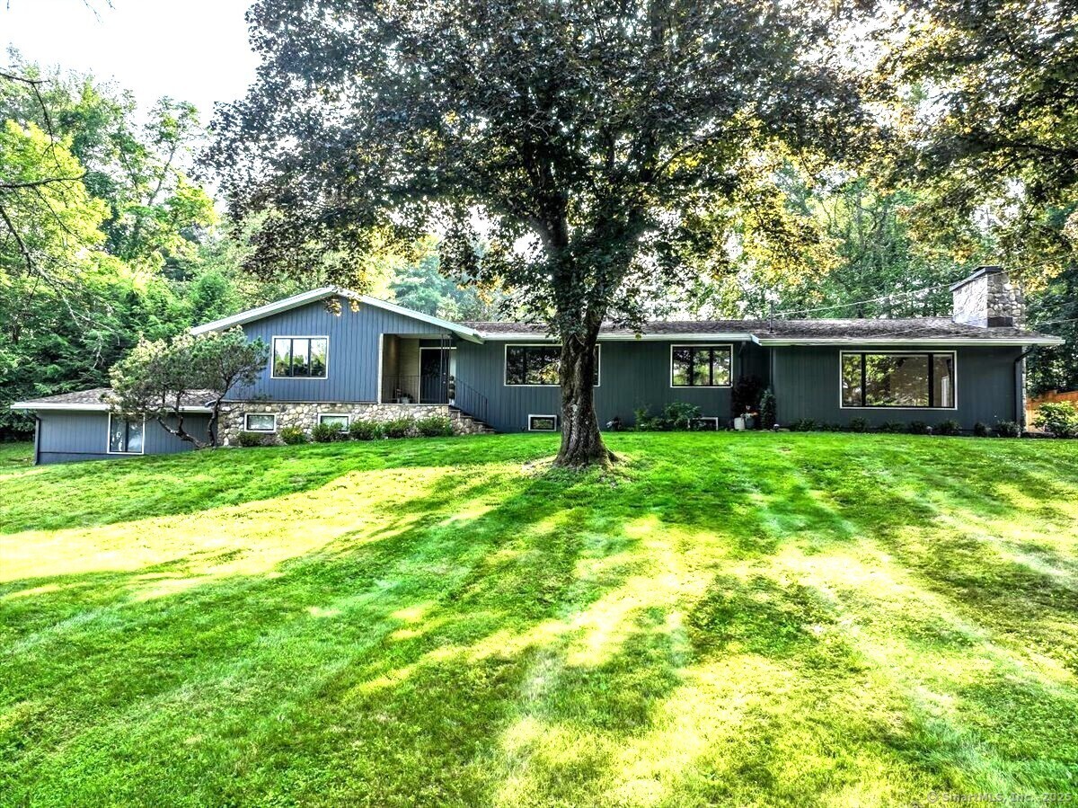 Property Photo: 10 Fernbrook Drive CT 06804