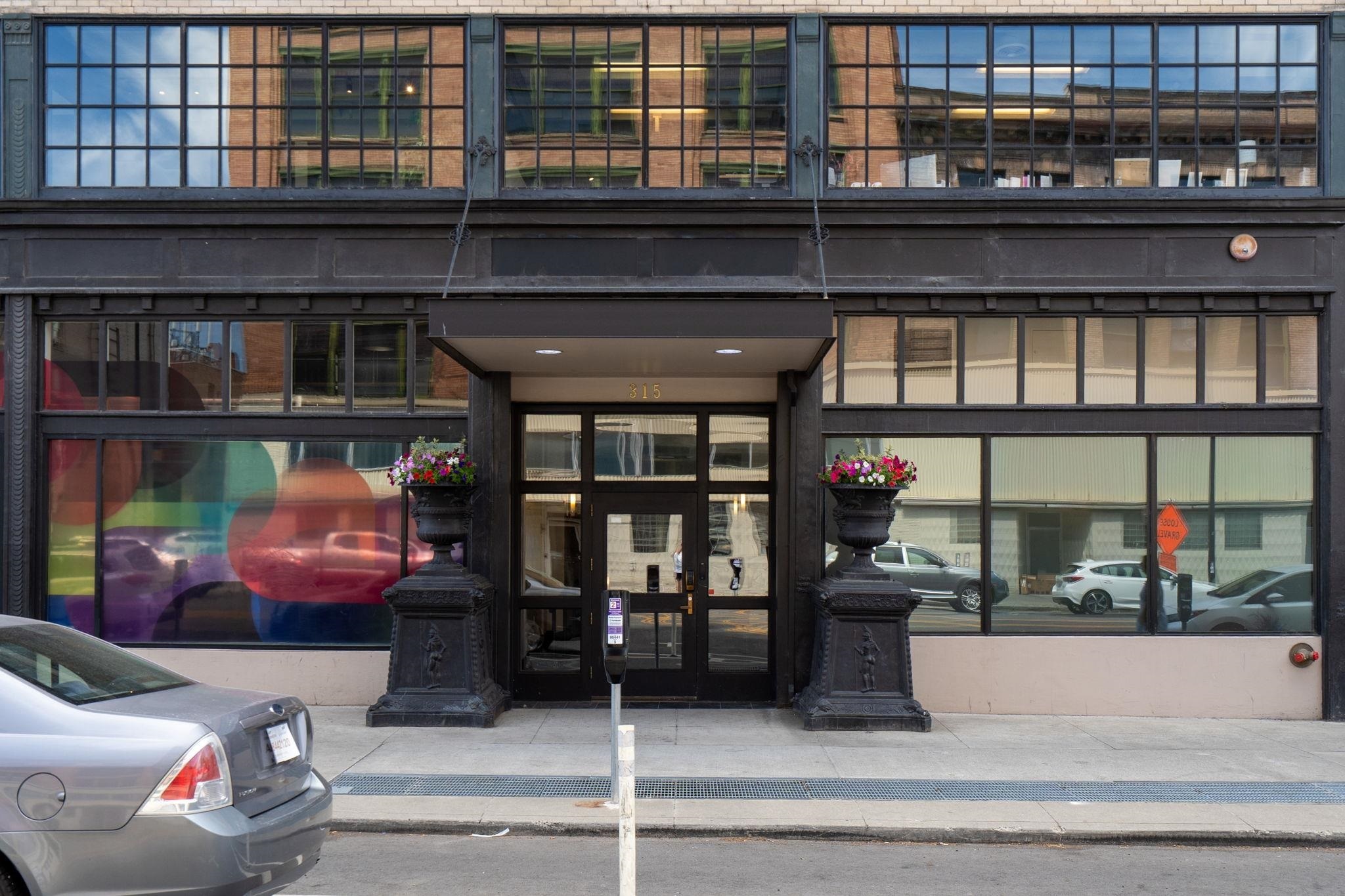 Property Photo: 315 W Riverside Ave Unit 101 WA 99201
