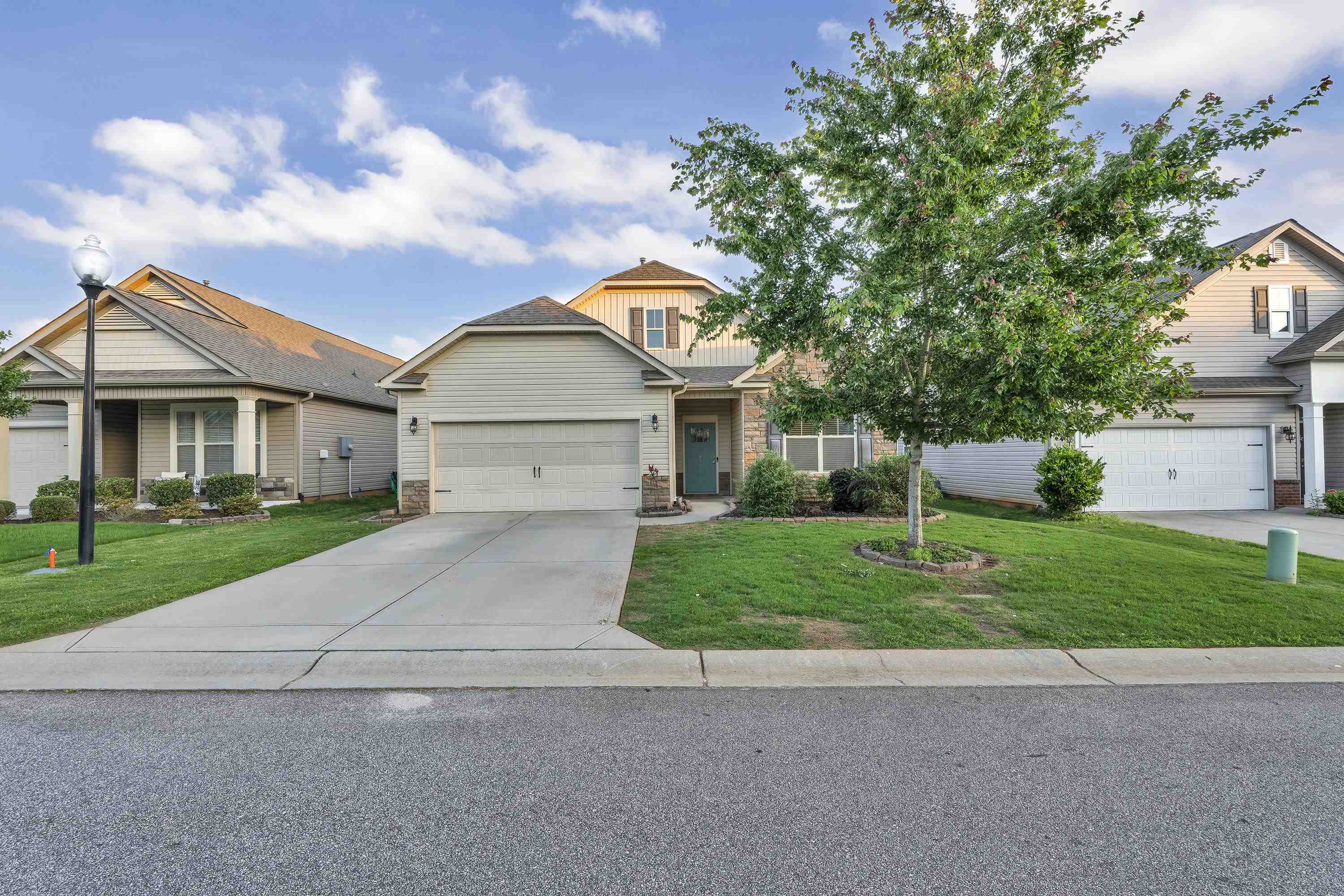 Property Photo:  878 Deepwood Court  SC 29316 