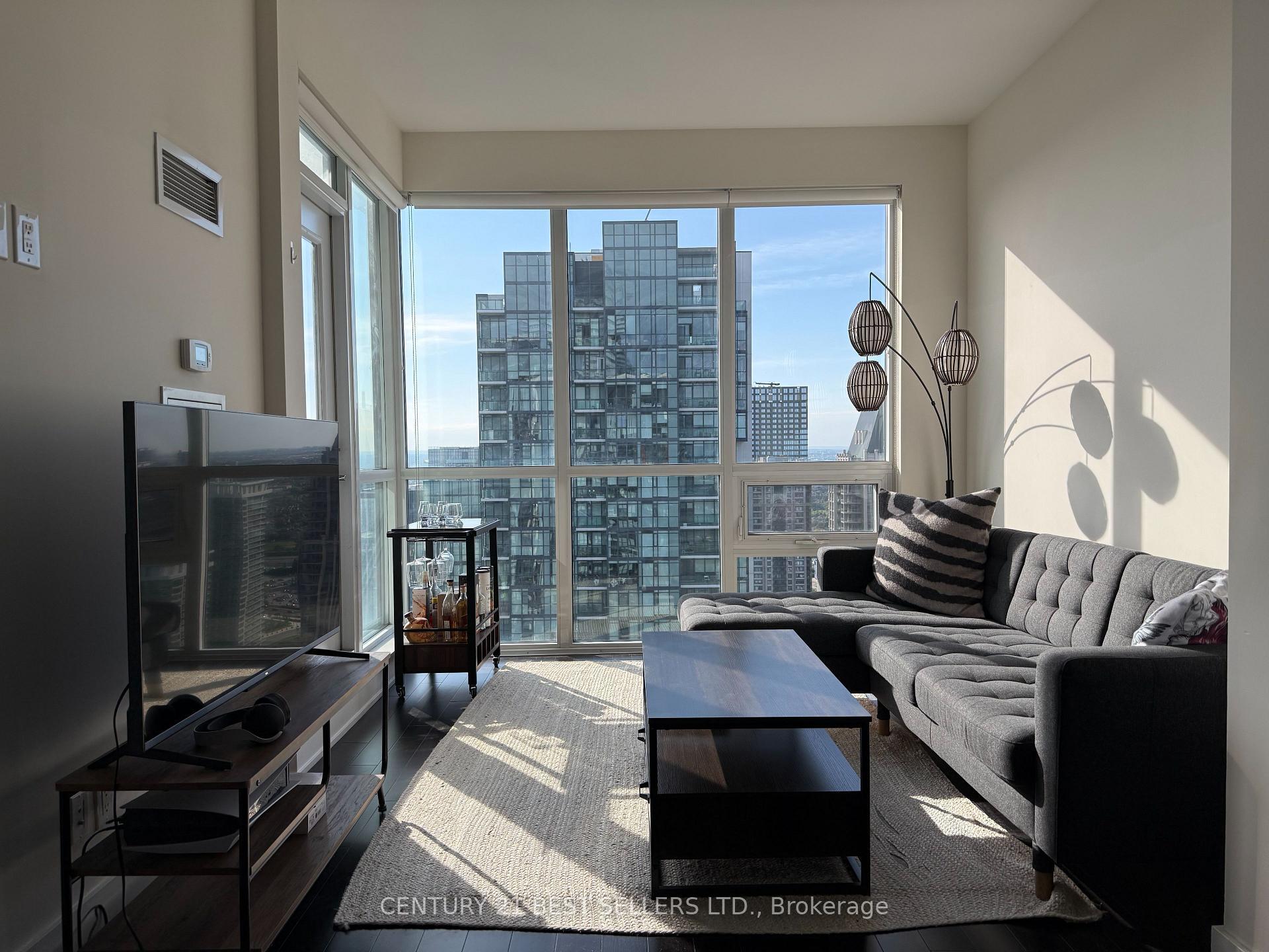 Property Photo:  510 Curran Place Lph06  ON L5B 0J8 