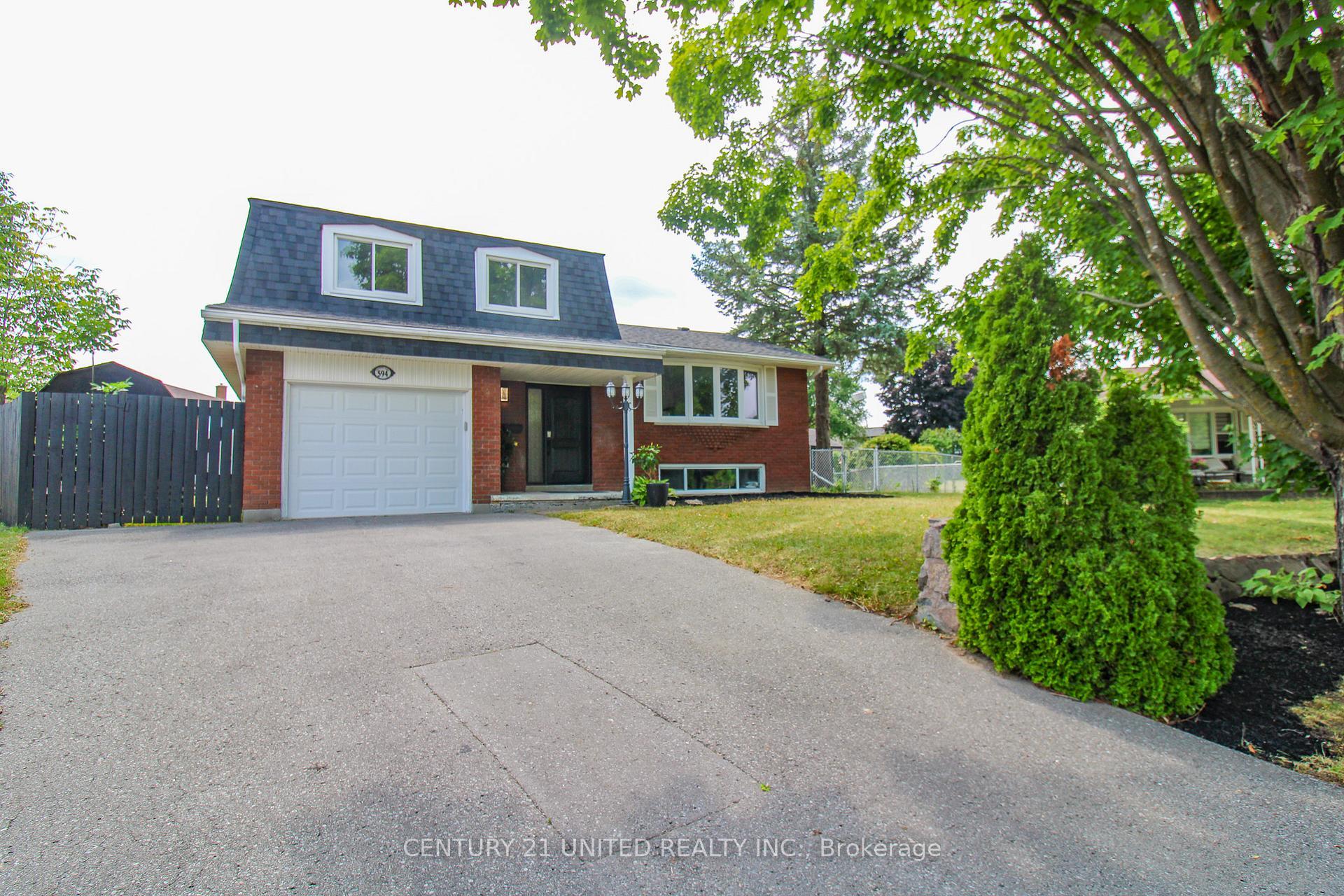 Property Photo: 594 Saugeen Crescent ON K9J 1K1