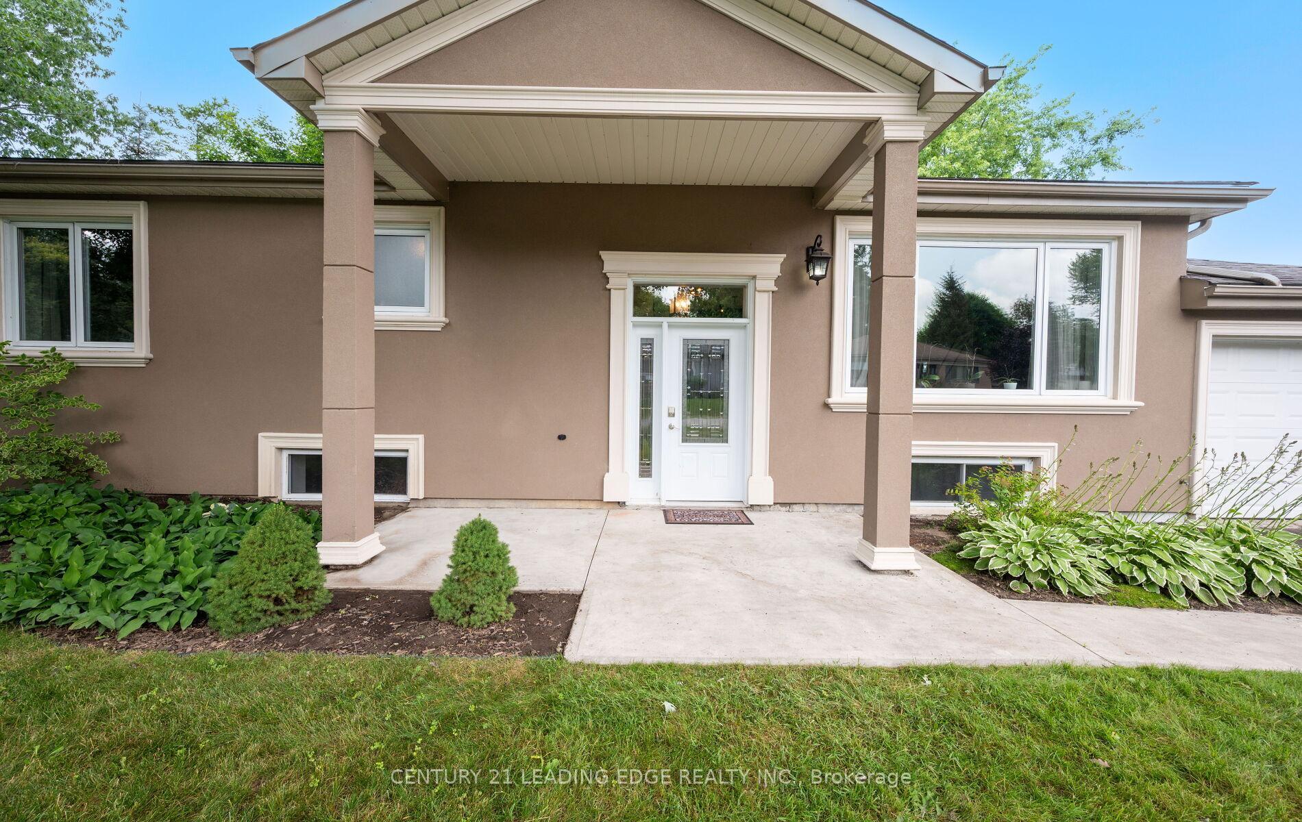 Property Photo: 46 William Street ON L9R 1M7