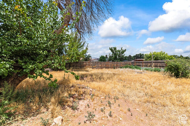 Property Photo:  274 W 200 S  UT 84701 