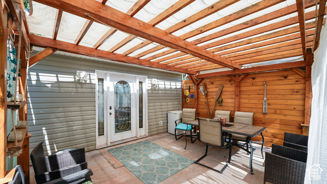 Property Photo: 180 N State St UT 84657