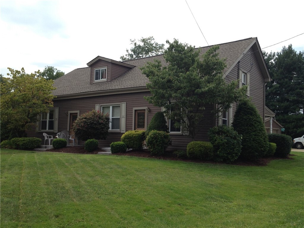 Property Photo:  1216-1218 Clark St 1216  PA 15131 