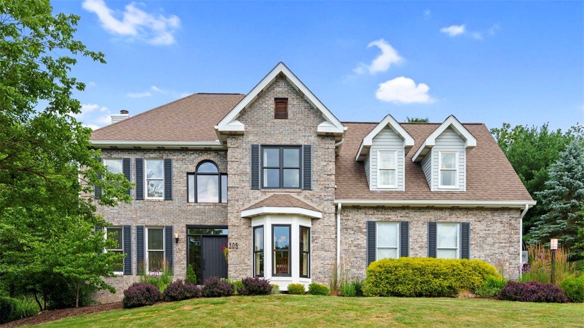 Property Photo:  305 Jefferson St  PA 15632 