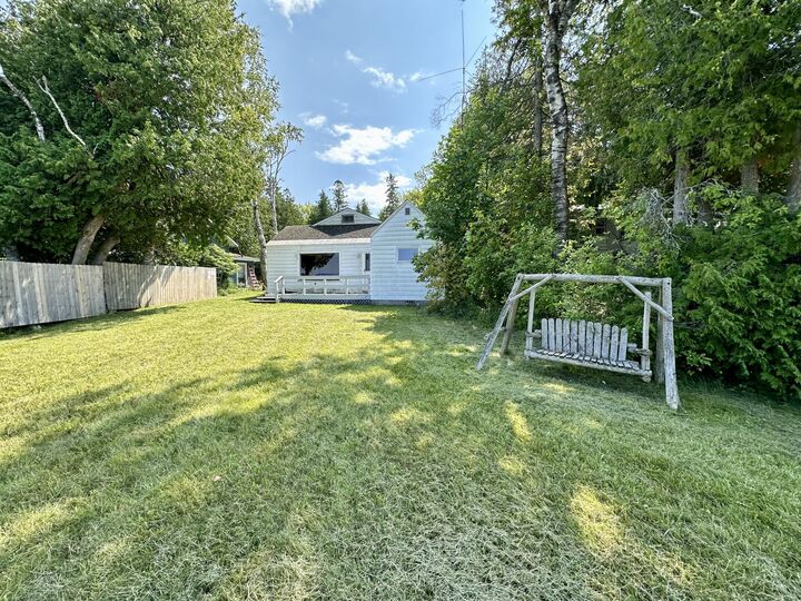 Property Photo: 914 Lakeside Drive MI 49701