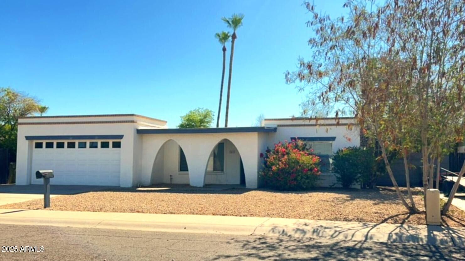 Property Photo:  10019 N 48th Drive  AZ 85302 