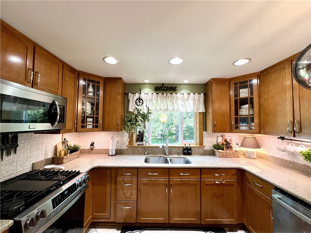 Property Photo:  144 N Main Street  NY 14883 