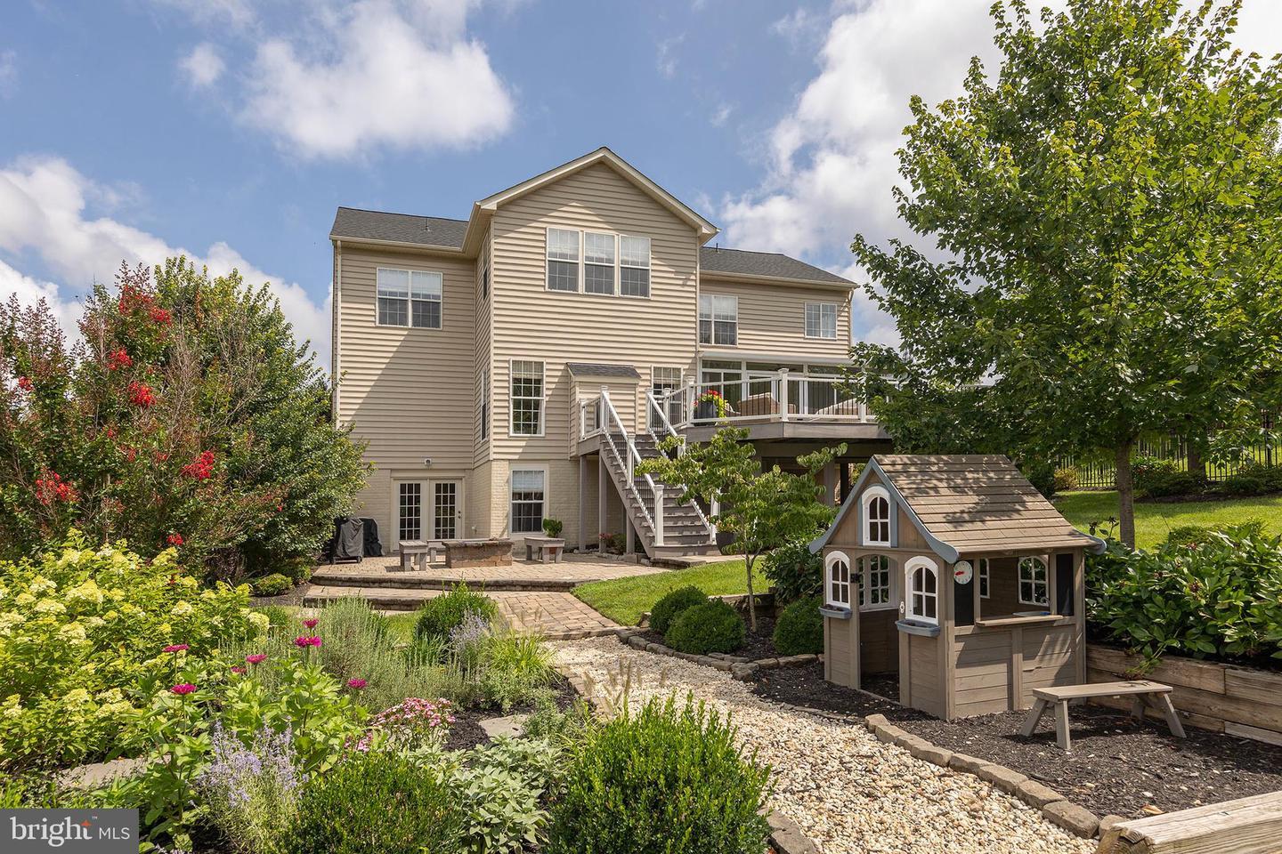 Property Photo: 1001 Armistead Street VA 22601