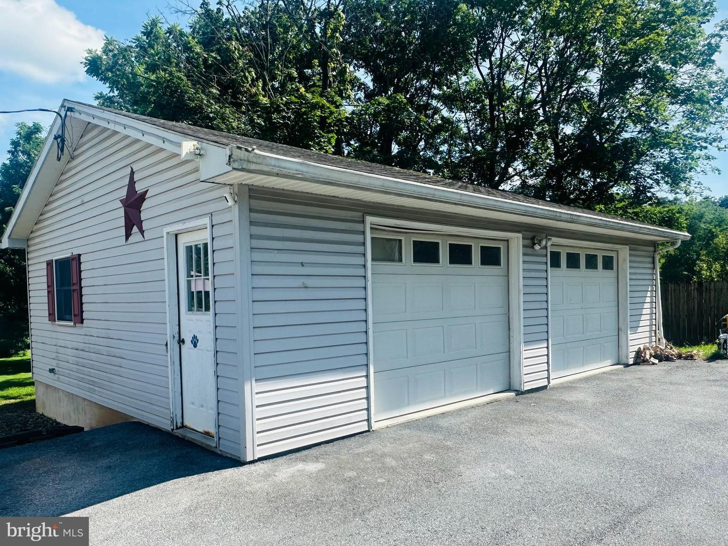 Property Photo: 385 Pleasant View Road PA 17036