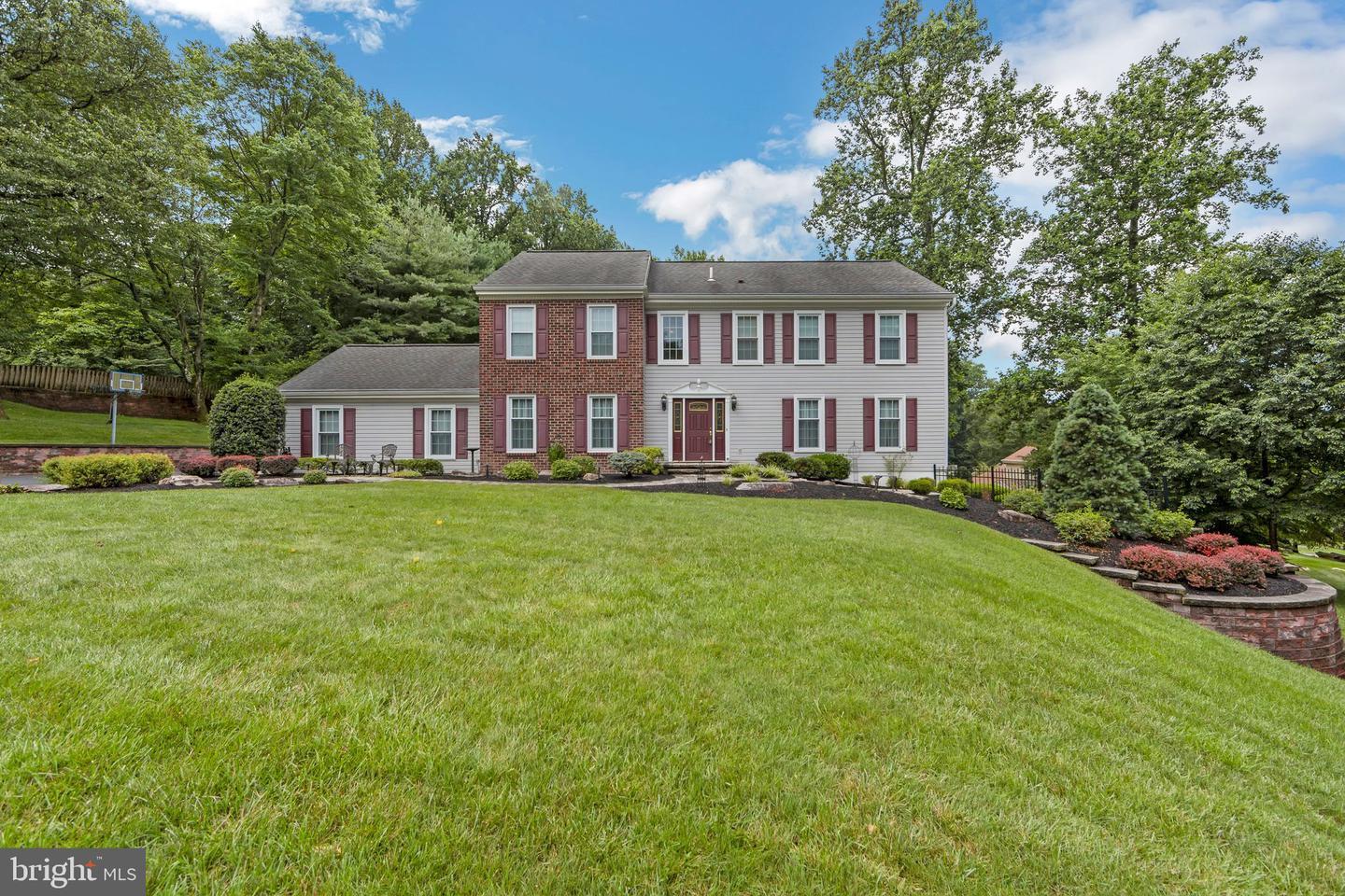 Property Photo:  204 Hickory Drive  PA 19335 