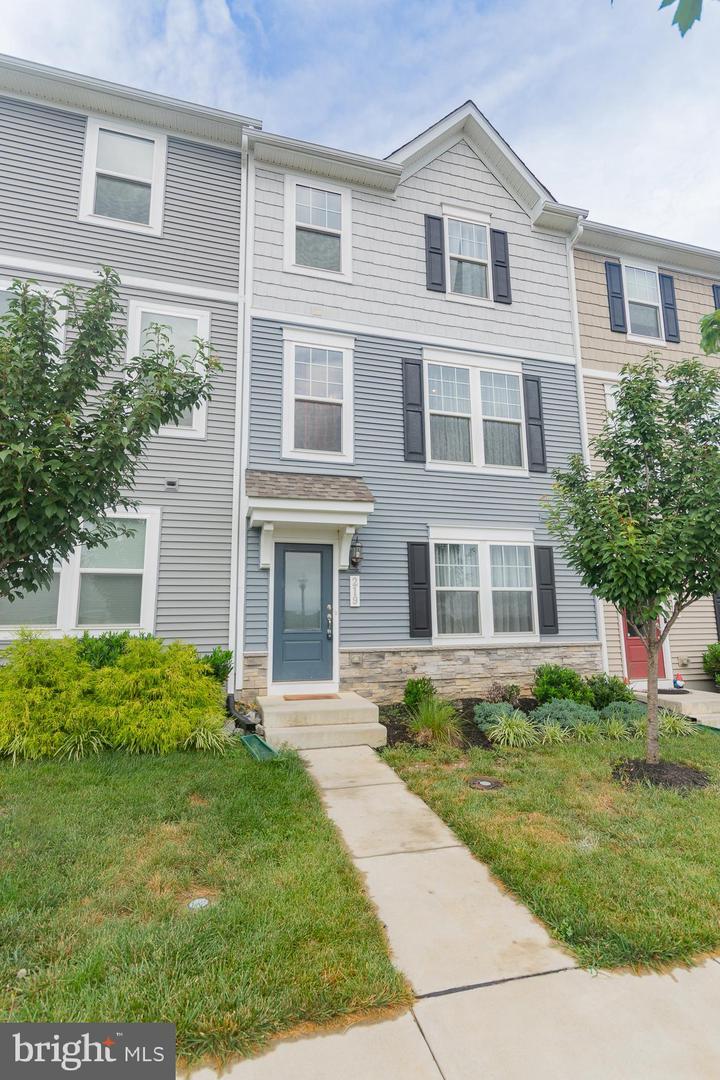 Property Photo:  219 Presidents Pointe Avenue  WV 25438 