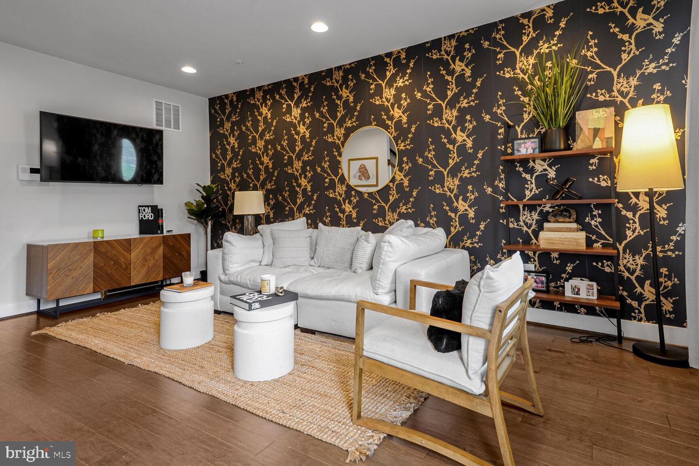 Property Photo:  14516 Lake Vista Drive  VA 20151 