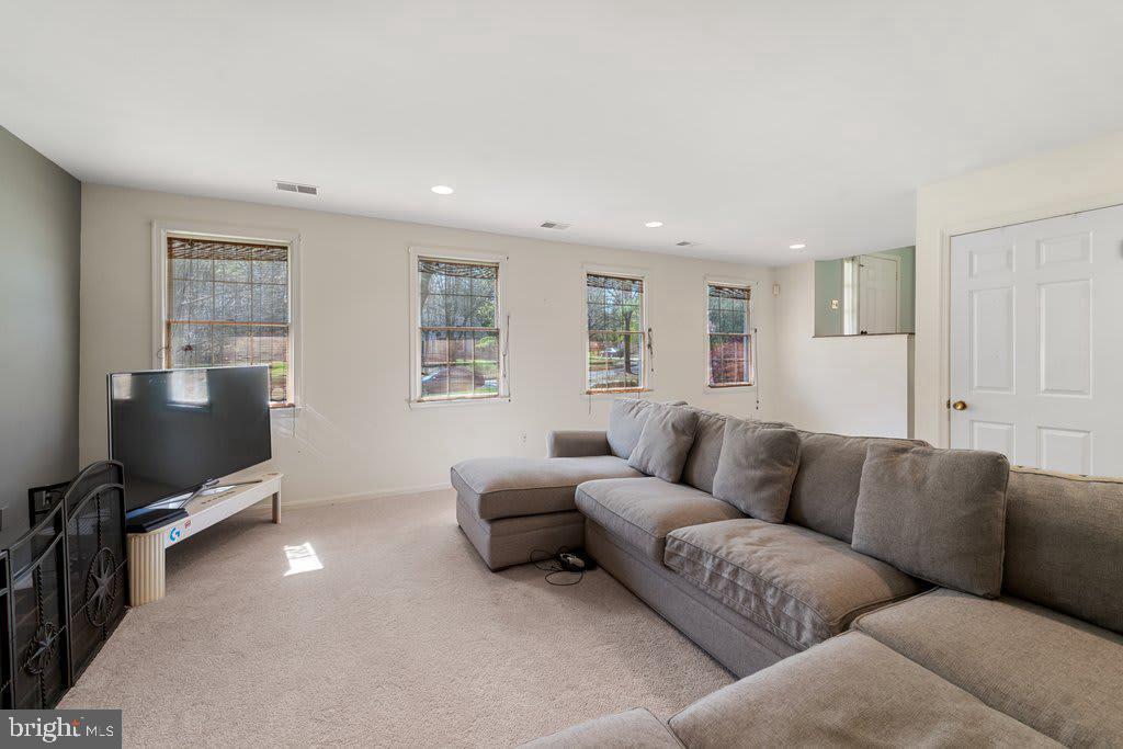 Property Photo: 4041 Firefly Way MD 21042