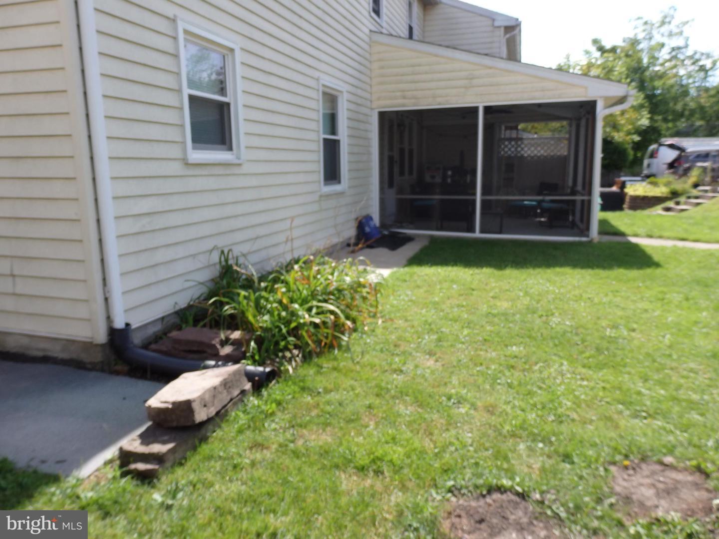 Property Photo: 10 S Ninth Street PA 18944