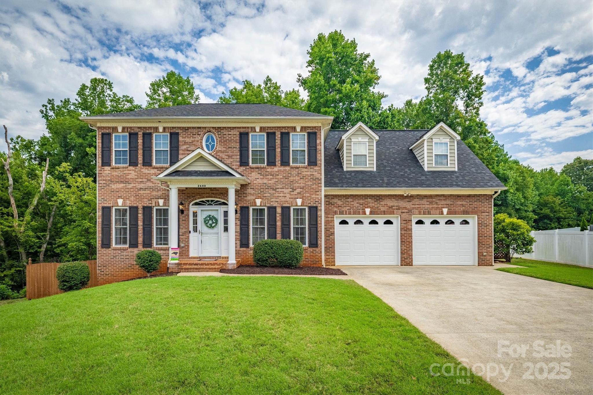 2640 Ironwood Drive  Hickory NC 28602 photo