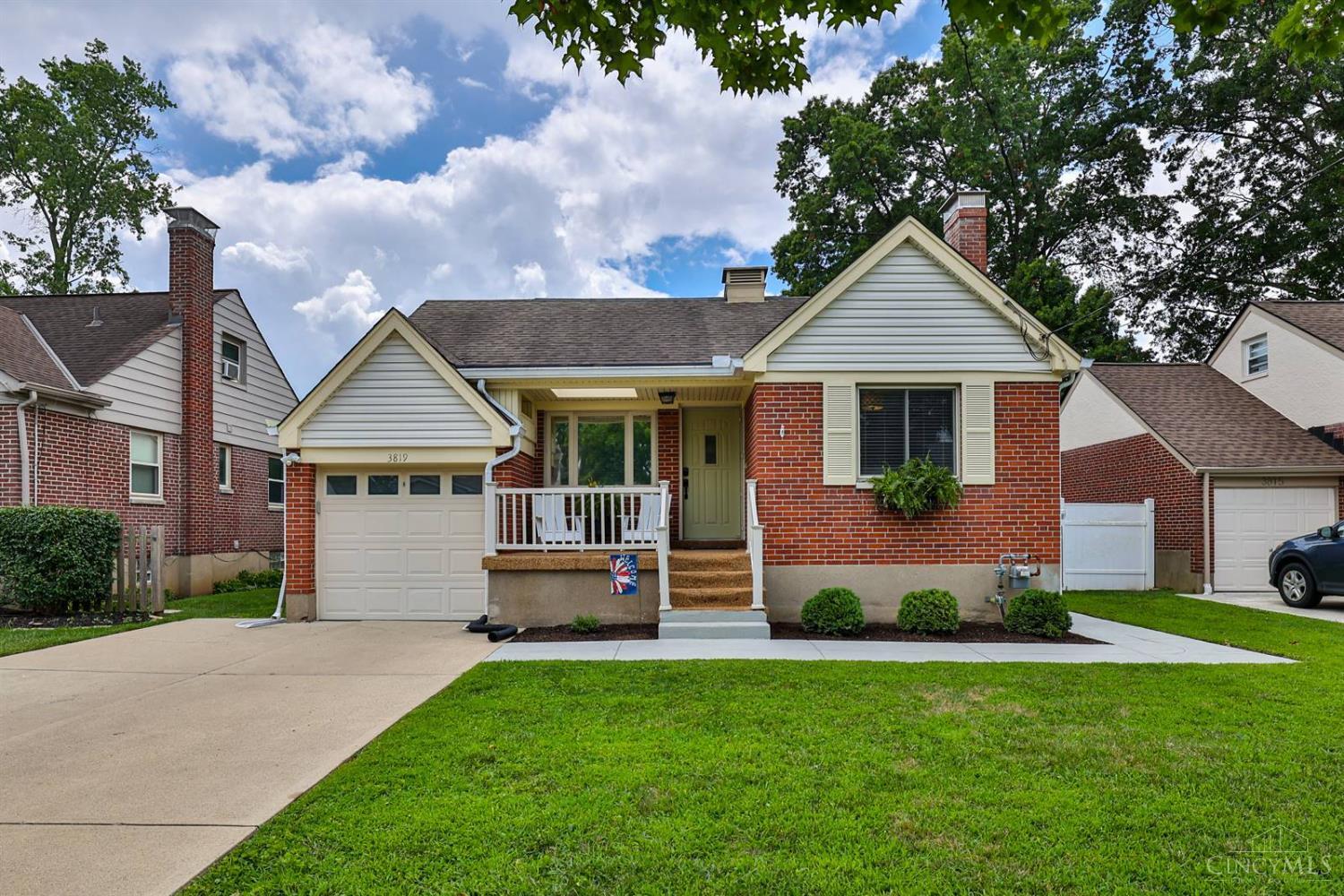 Property Photo:  3819 N Broadlawn Circle  OH 45236 