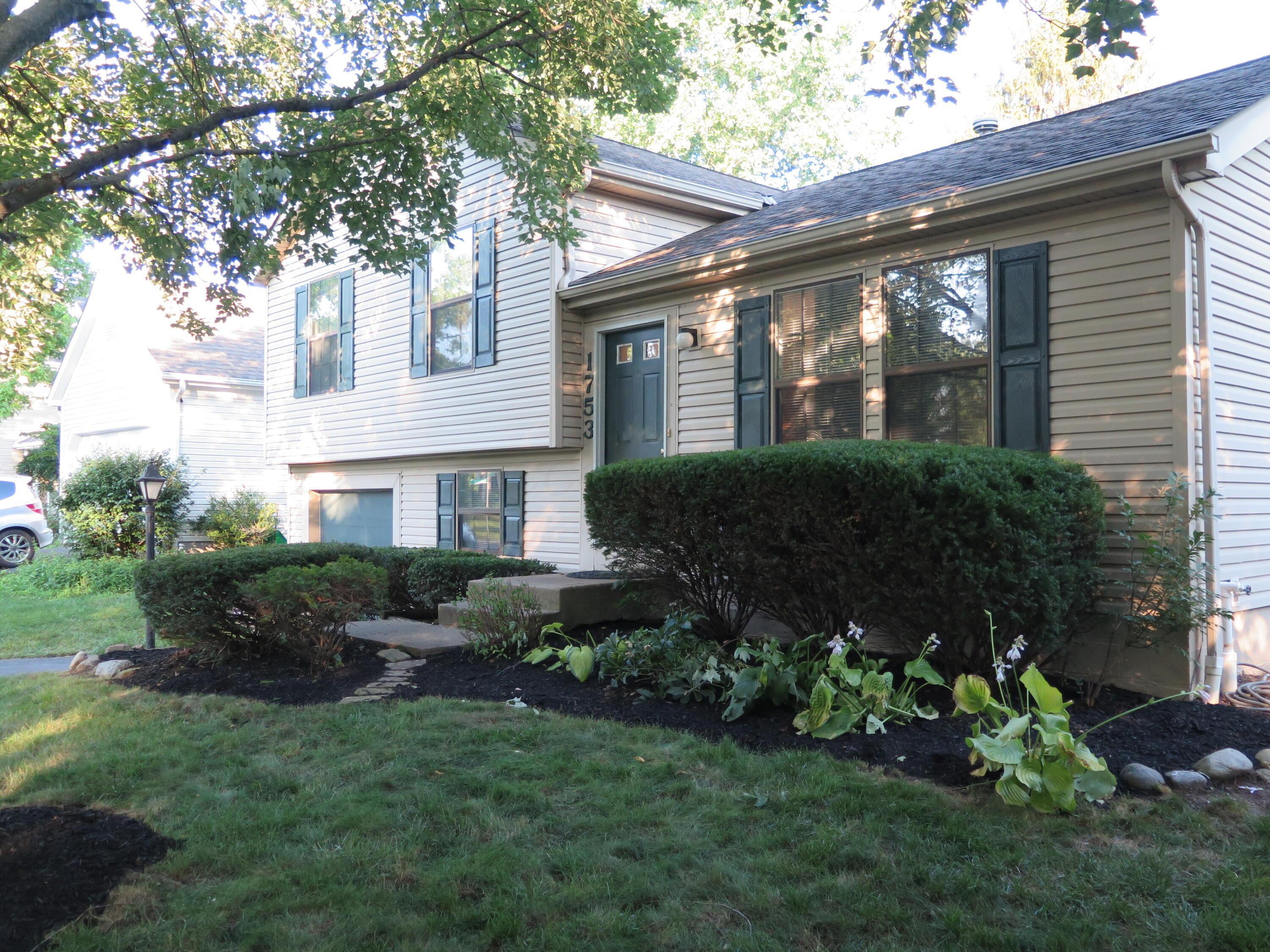 Property Photo:  1753 Gardenstone Drive  OH 43235 