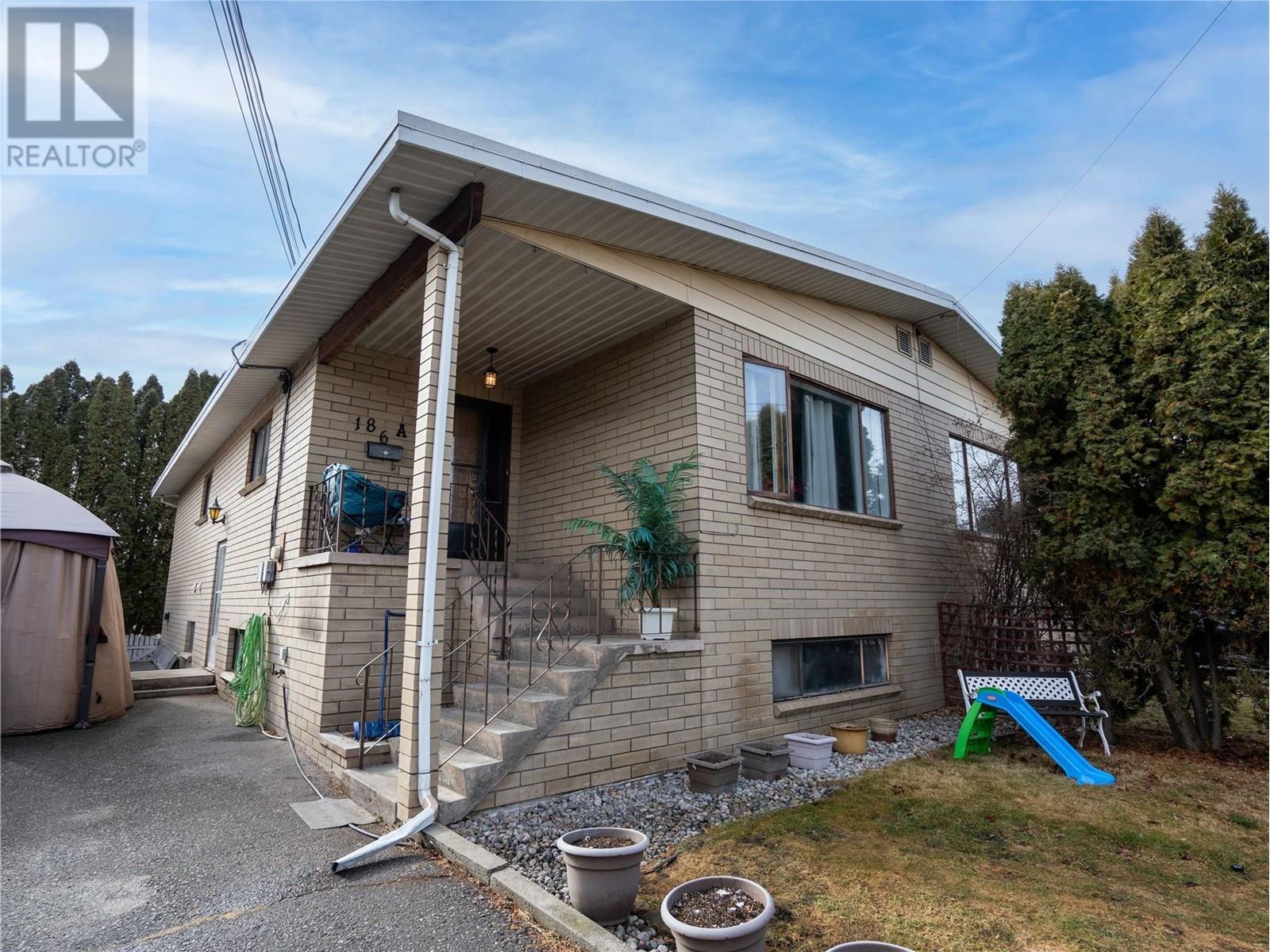 Property Photo: 186 Waterford Avenue BC V2A 3T7