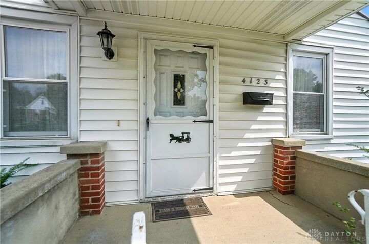 Property Photo: 4123 Elliot Avenue OH 45410