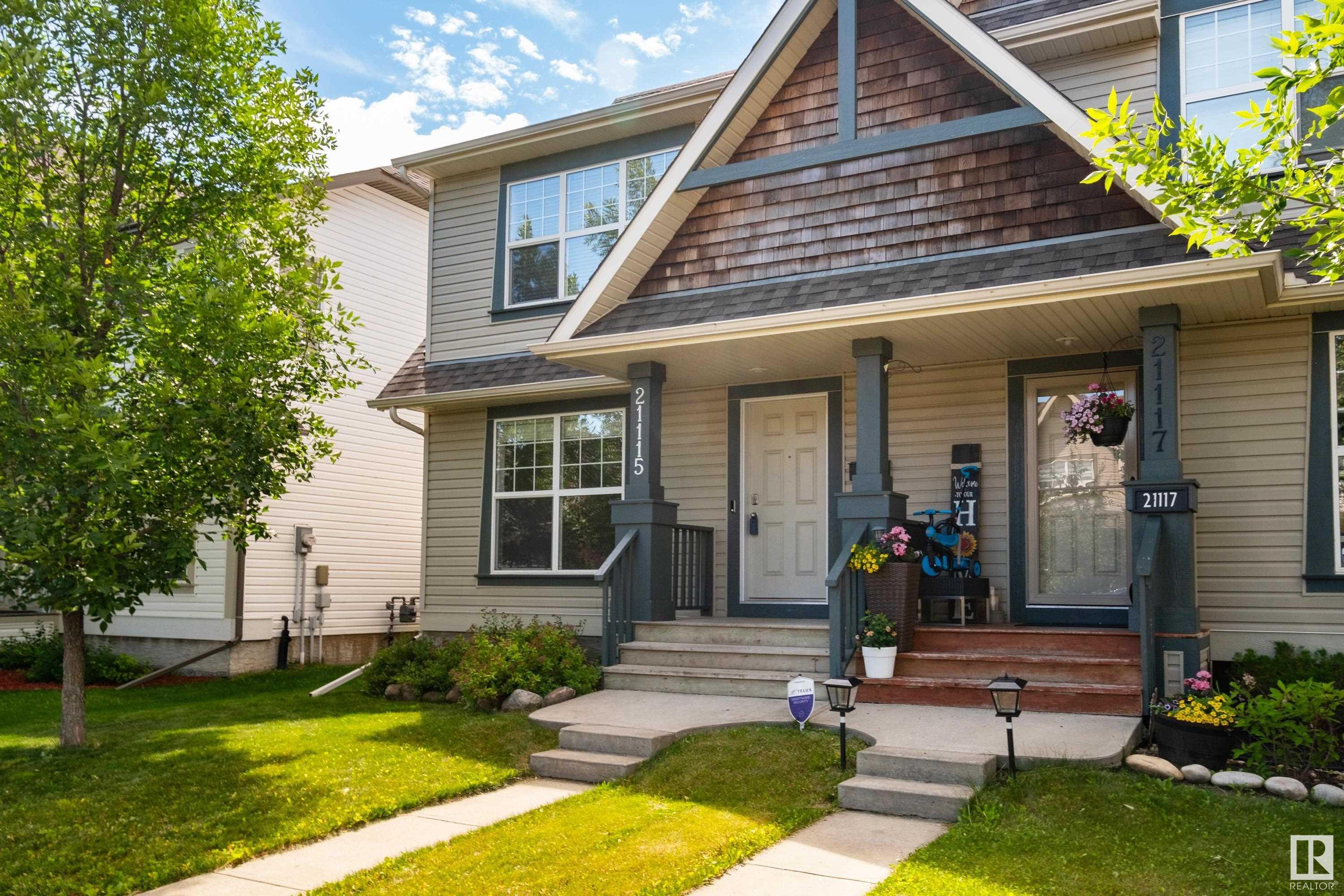 Property Photo: 21115 60 Avenue NW AB T6M 0H7