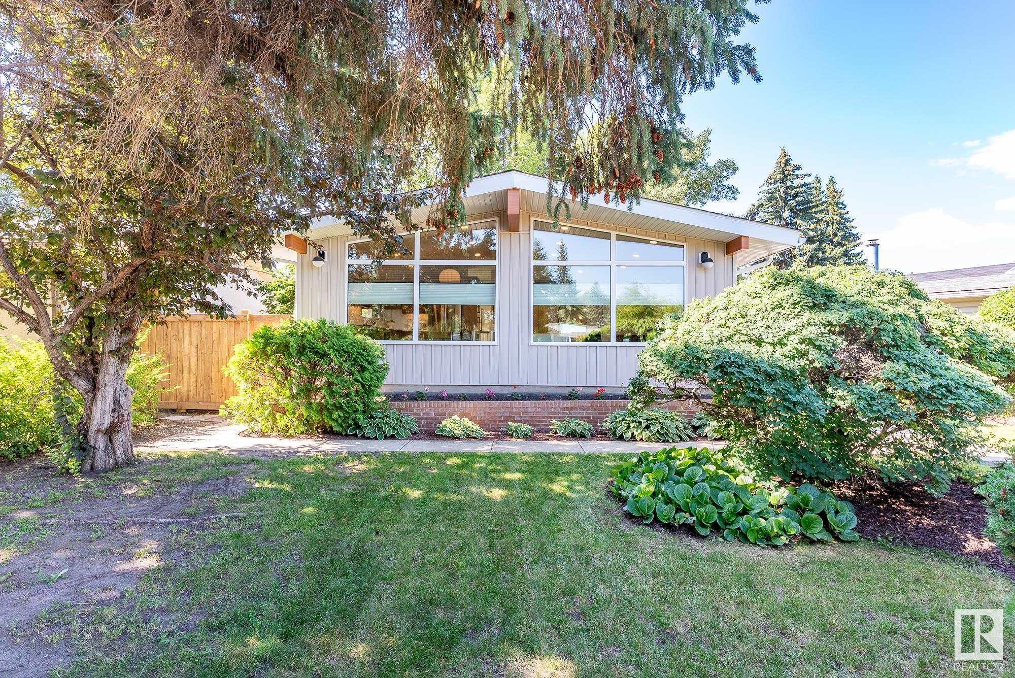 Property Photo: 15107 76A Avenue NW AB T5R 3A7