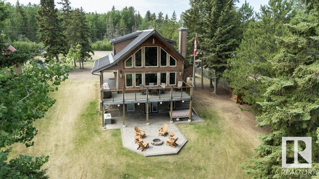 Photo de la propriété:  326 15156 Old Trail  AB T0A 2C2 