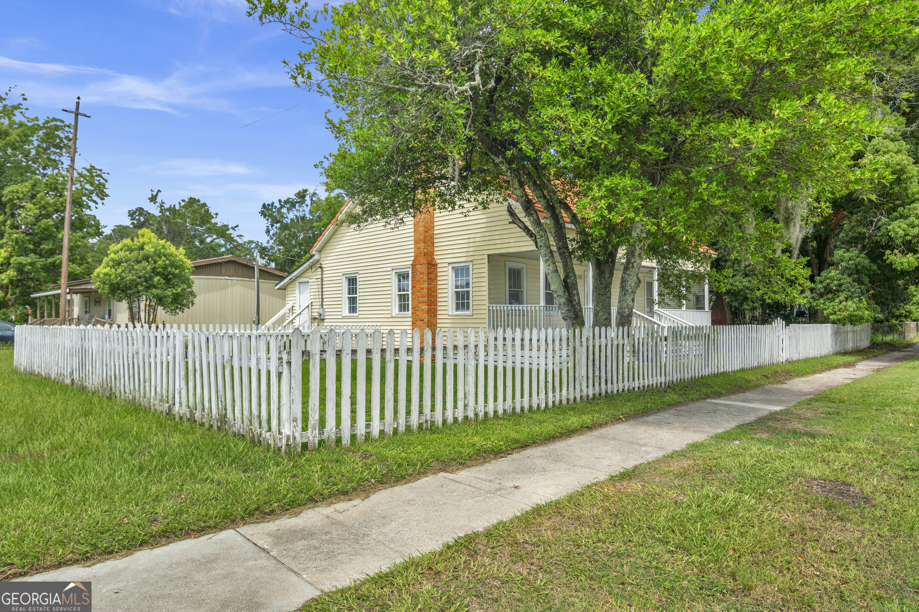 Property Photo: 20 N Church Street GA 31316