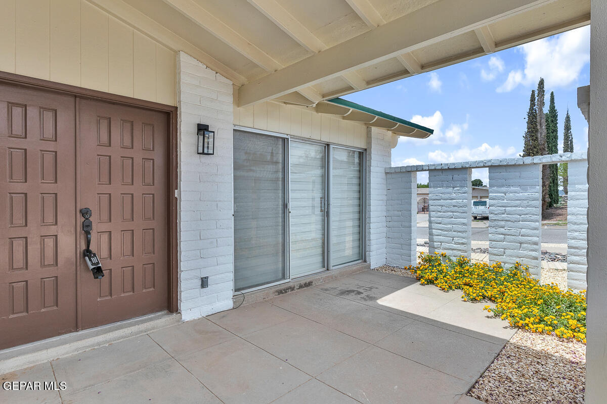 Property Photo:  6608 Los Altos Drive  TX 79912 