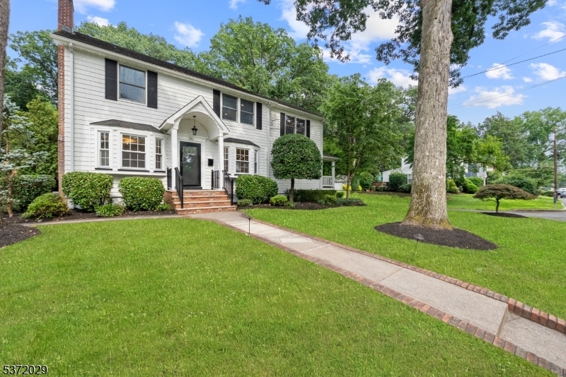 100 Herning Ave  Cranford Twp. NJ 07016 photo