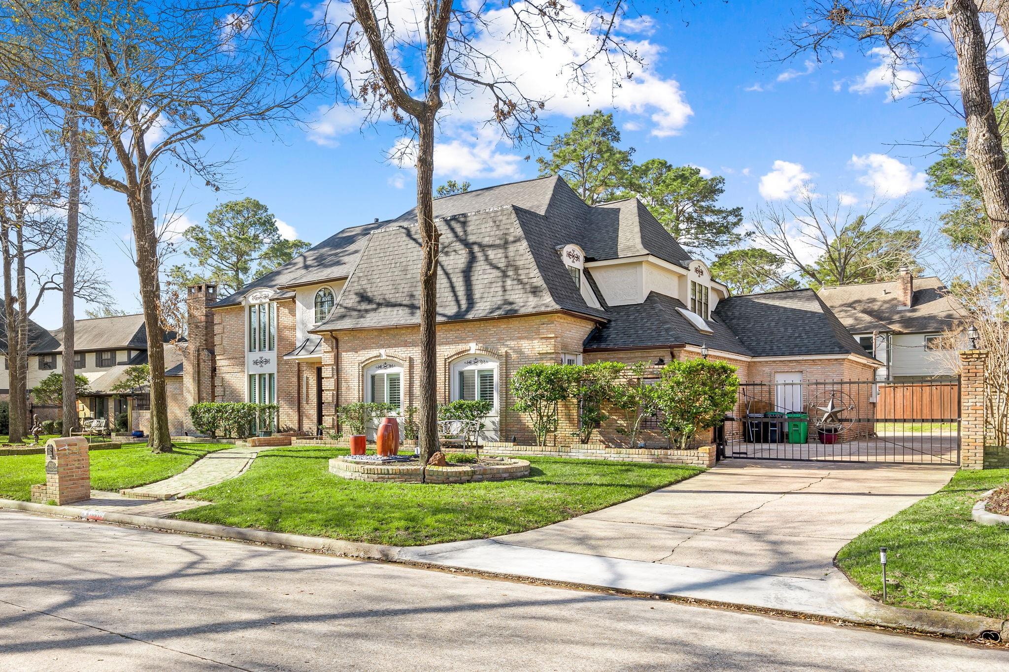 Property Photo: 16019 Mickleham Drive TX 77379