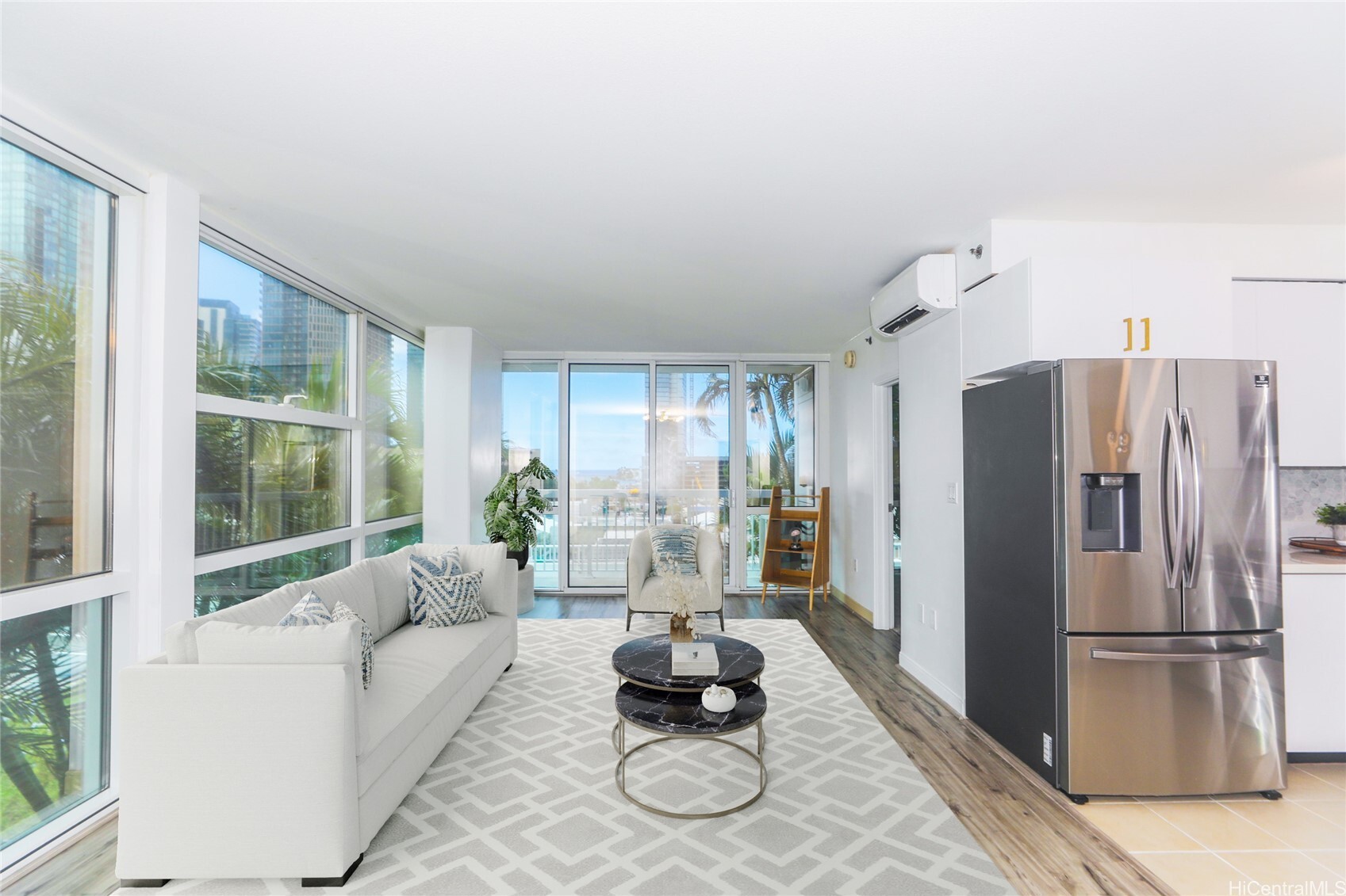 Property Photo: 909 Kapiolani Boulevard 701 HI 96814