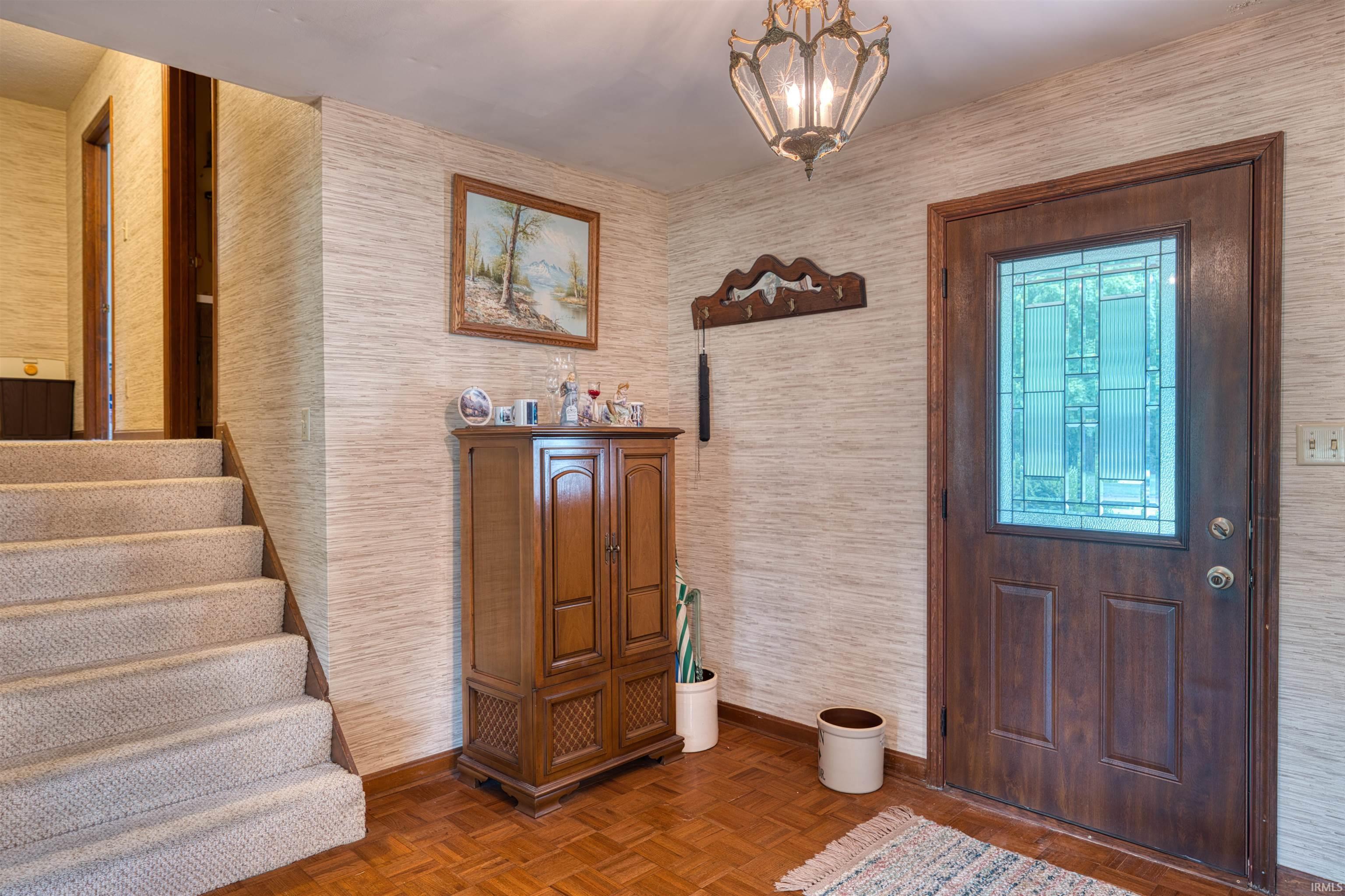Property Photo: 1343 Cardinal Drive IN 47620