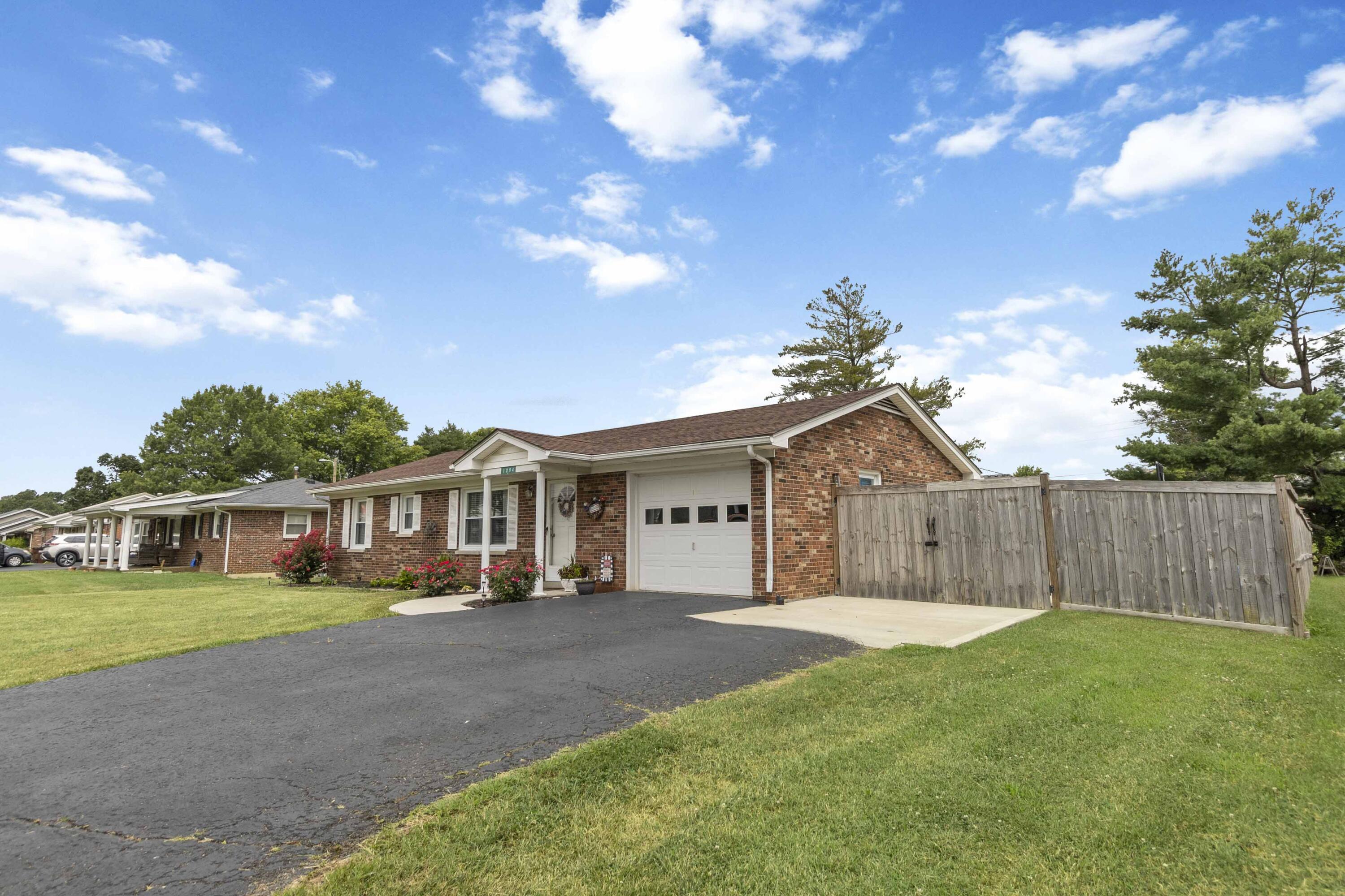 Property Photo:  1094 Mackville Road  KY 40330 