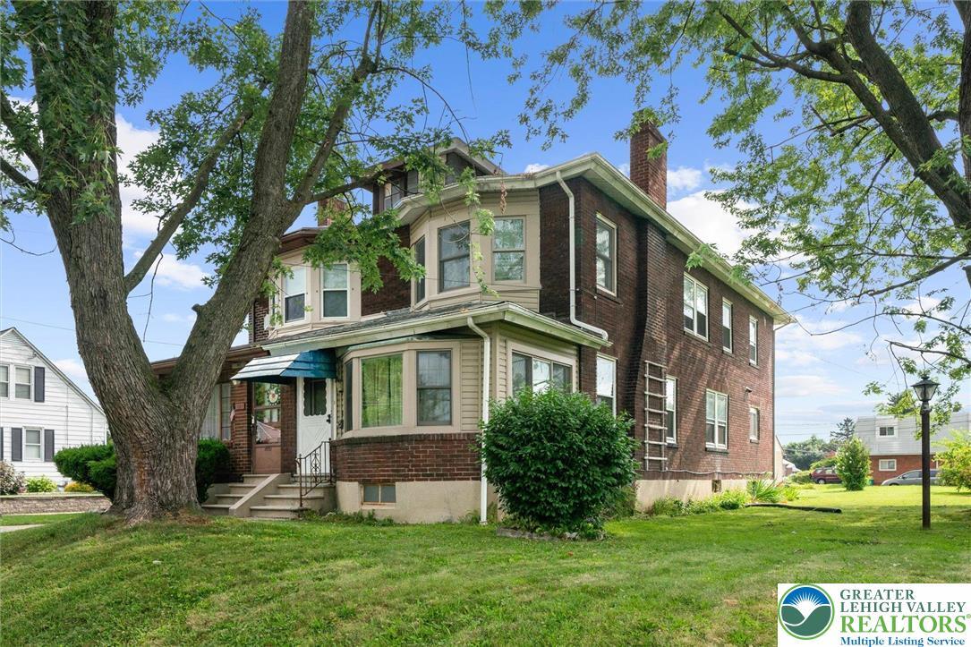Property Photo: 825 Plymouth Street PA 18109