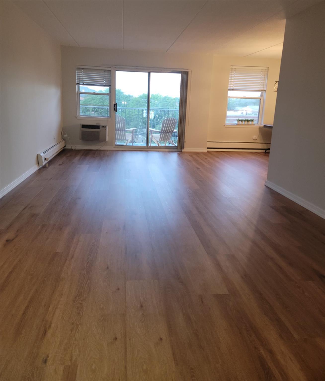 Property Photo: 35 Park Avenue 4N NY 10901