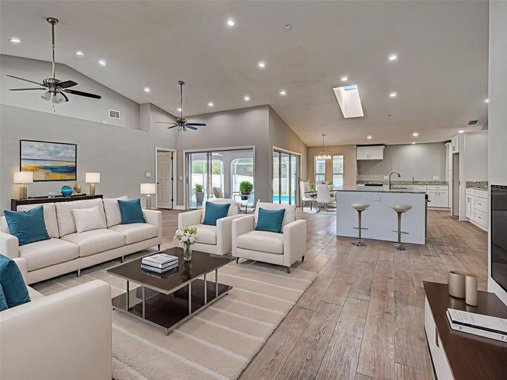 Property Photo: 17352 Robinson Avenue FL 33948