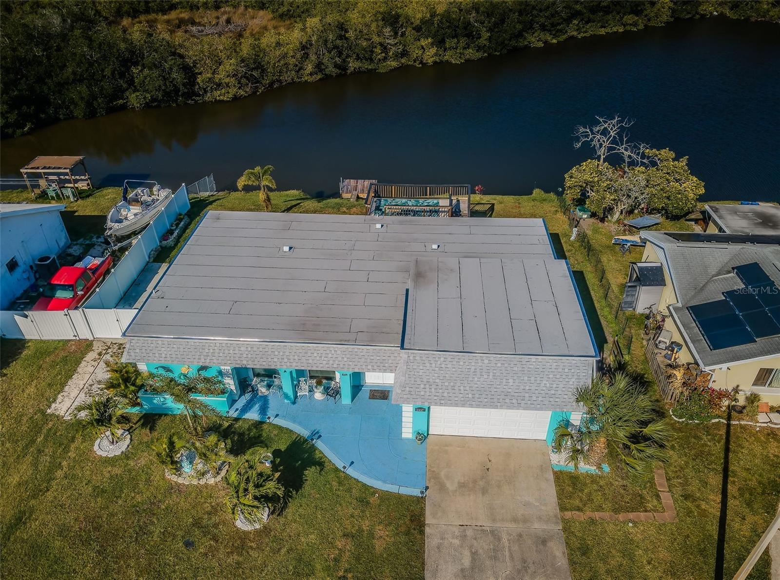 Property Photo: 3627 Grayton Drive FL 34652