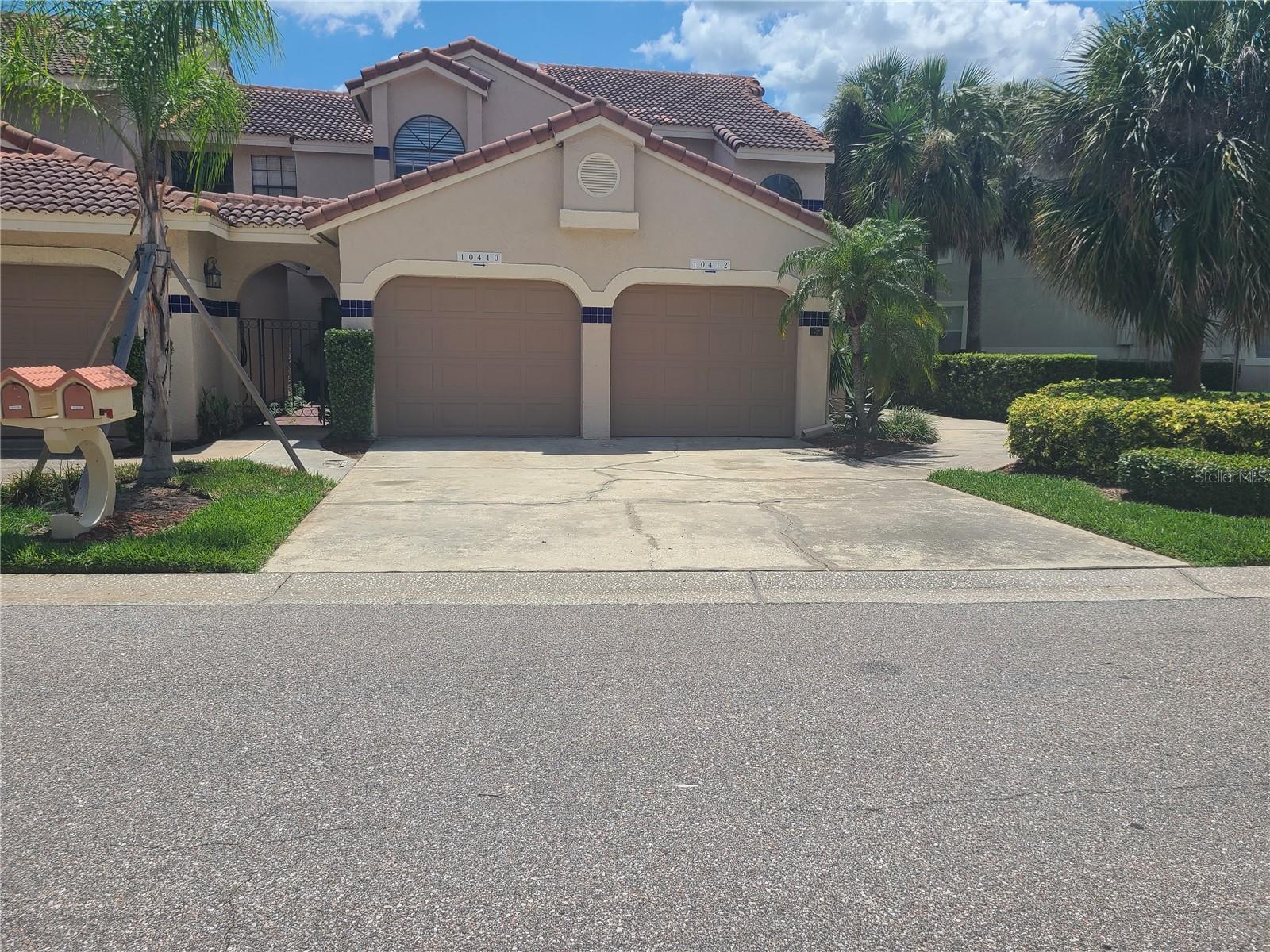 Property Photo:  10410 La Mirage Court 104  FL 33615 