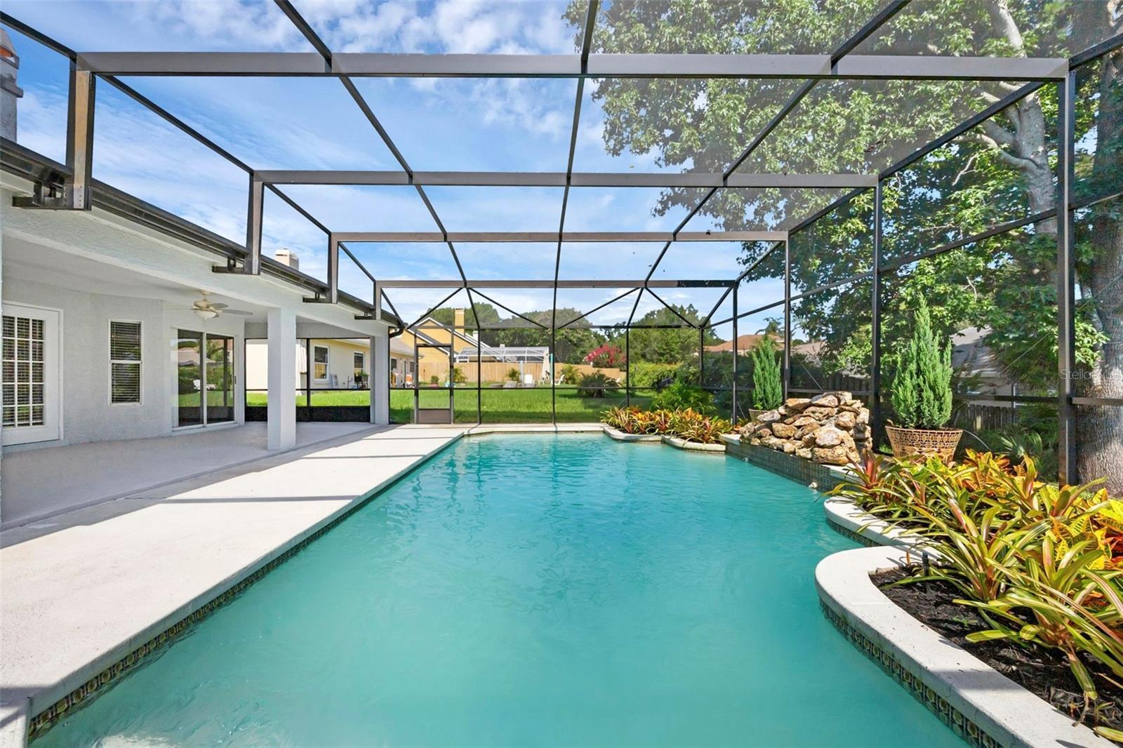 Property Photo: 7807 Rollingridge Court FL 32835