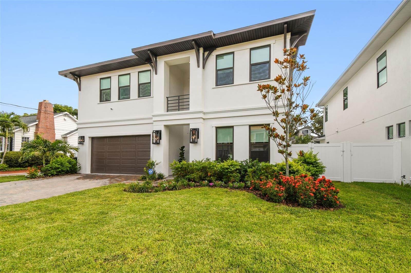 Property Photo:  3113 W Harbor View Avenue  FL 33611 