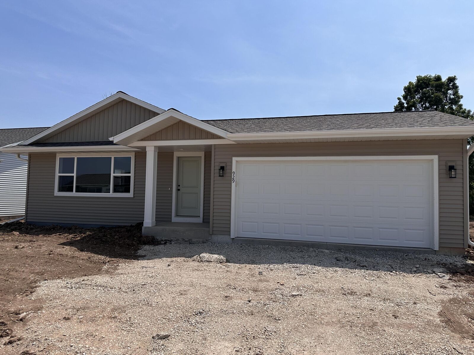 Property Photo: 929 Sully Way WI 53085